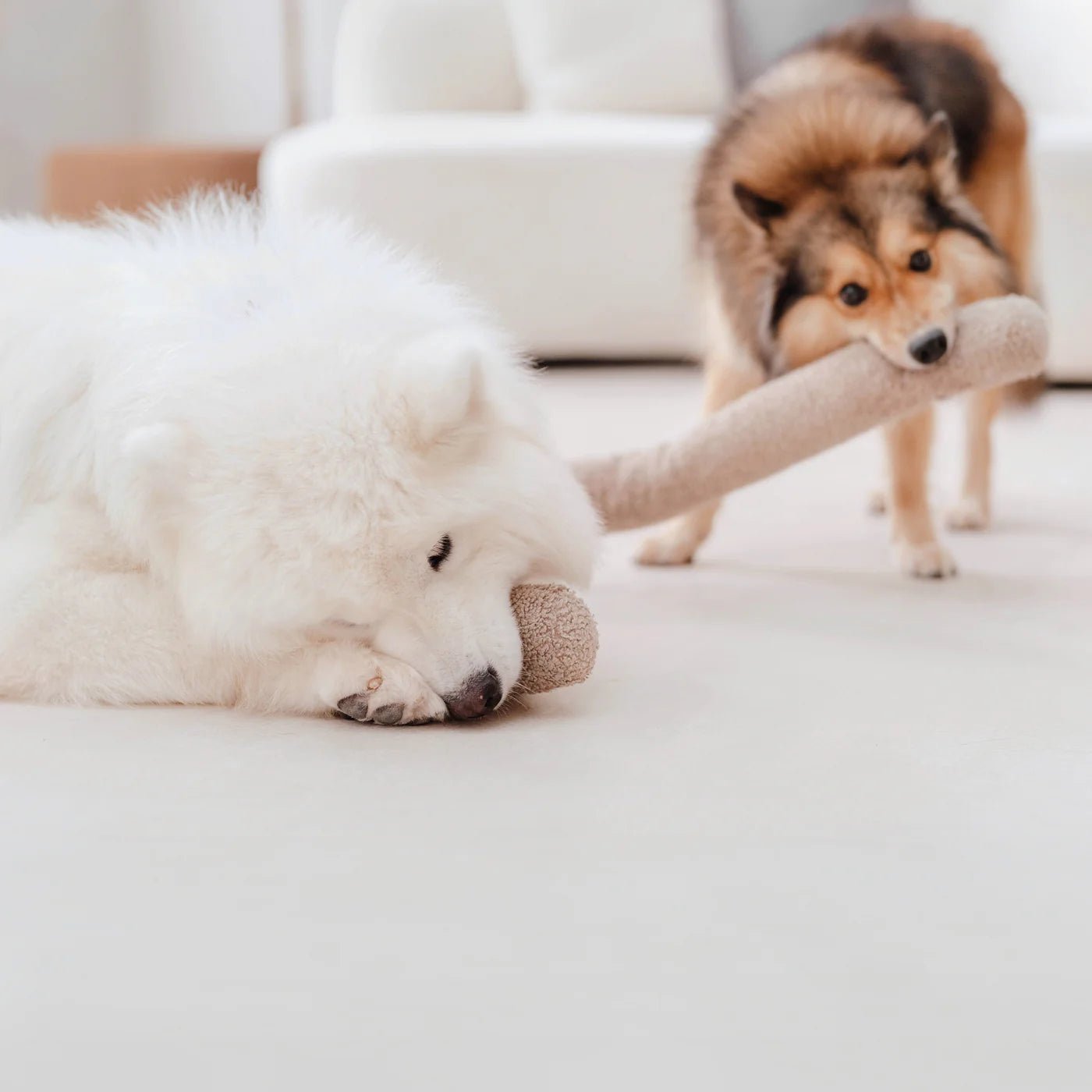 Oversized Nounou Toy - Athena’s Paw