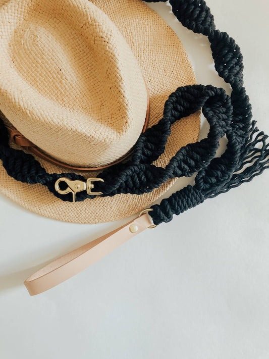 Macrame Dog Leash - Athena’s Paw
