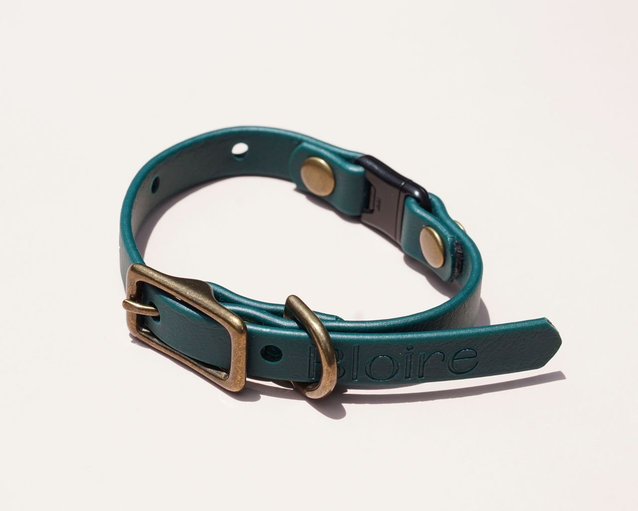 The Vegan Leather Collar - Athena’s Paw
